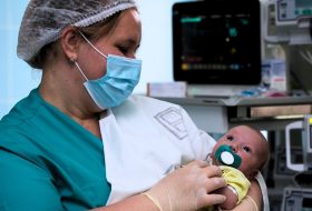 How to Celebrate Neonatal Nurses Week 2023